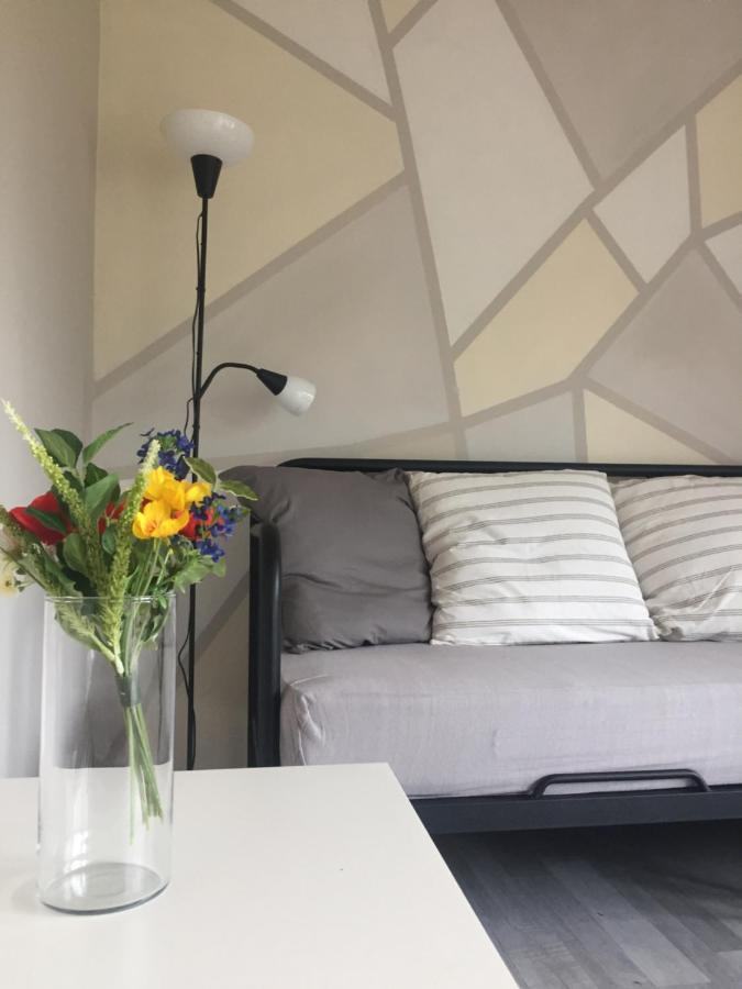 Lelle-kert Apartman 01 Balatonlelle Extérieur photo