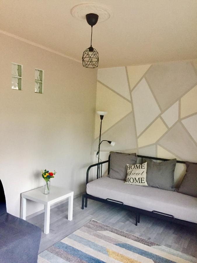Lelle-kert Apartman 01 Balatonlelle Extérieur photo